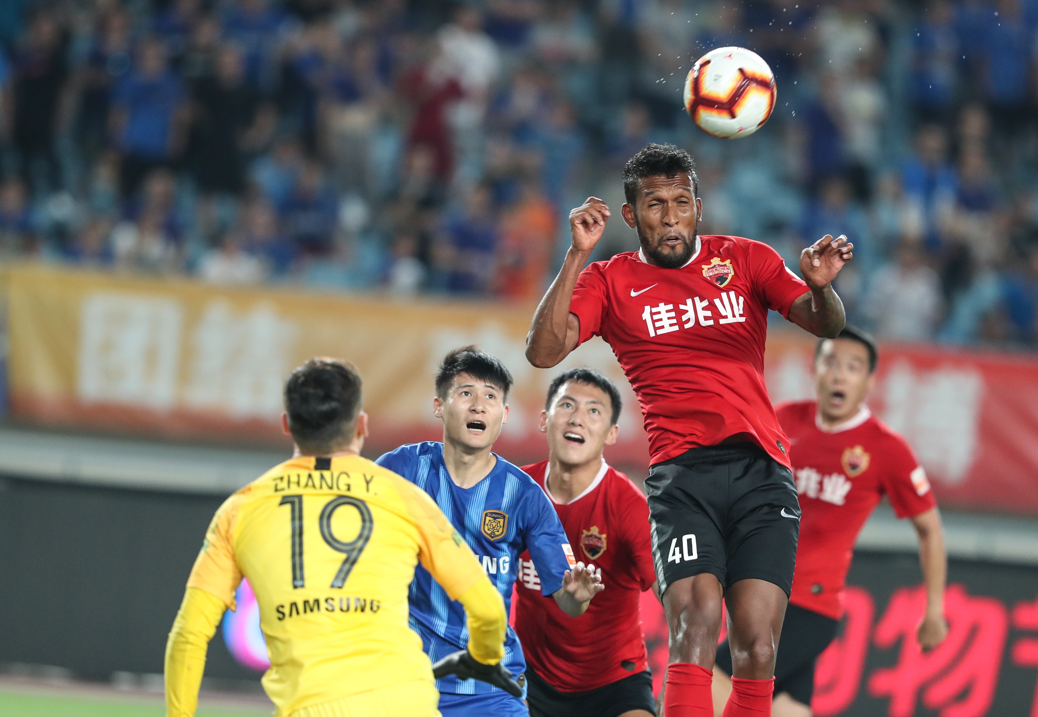 再见特雷杨！2换1交易达成，老鹰豪组新四巨头，东部彻底变天了