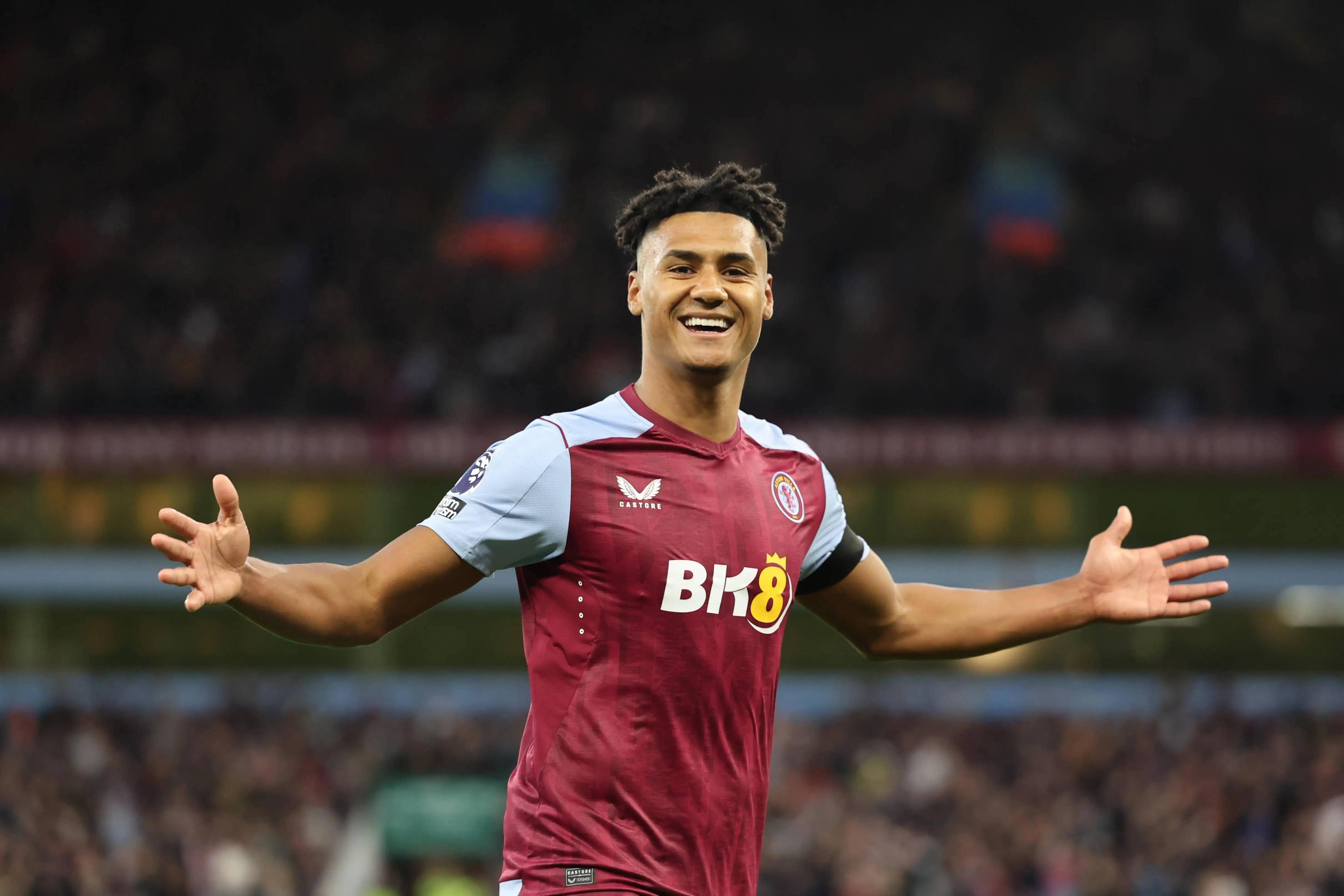 足坛狂欢一夜！巴萨3-2皇马夺冠，拜仁8-1大胜