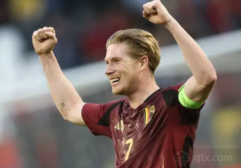 德天空：多特约1000万欧报价17岁巴西后卫普拉特