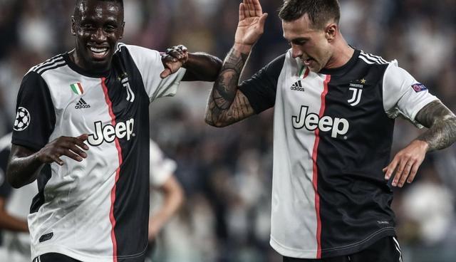 曼联，把选帅变成一部大片