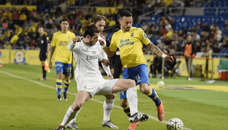 定位球定乾坤 诺丁汉森林逆转取胜